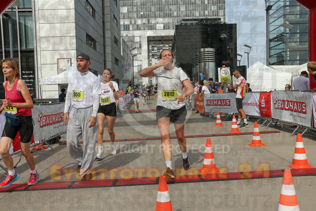 250920_1330_EX1_5082 | Sportfotografie im Rhein-Sieg Kreis, Köln, Bonn, NRW, Rheinland Pfalz, Hessen, etc. Unser Tätigkeitsfeld umfasst den Laufsport vom Volkslauf über den Marathon, Duathlon, Triathon bis zum Ultralauf wie Kölnpfad Ultra oder Schindertrail.