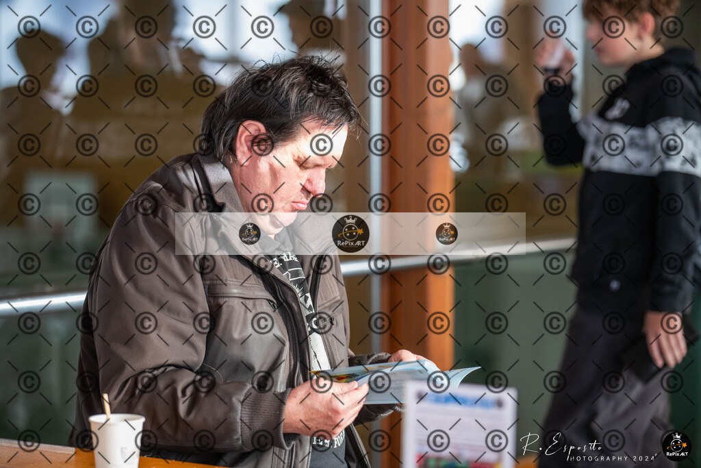 20241123_FCR-Hallenturnier-E_WEB (6) | Sport und Naturfotografie von Roberto Esposito zeigt echte Momente Bewegung und die Schönheit der Natur. Ausdrucksstarke Bilder schaffen Emotionen.