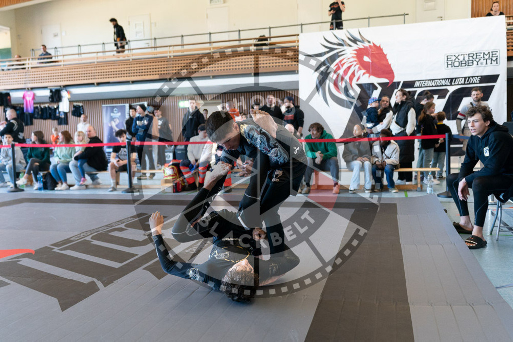 20250329PBB3519 | Fighters compete during the International Luta Livre (ILLCS) Germany IX Spring 2025 Competition spring on March 29, 2025 in Hannover, Germany.© Chiara Dazi