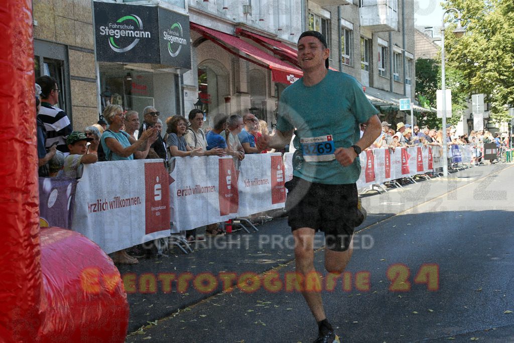 250621_1141_EX1_3789 | Sportfotografie im Rhein-Sieg Kreis, Köln, Bonn, NRW, Rheinland Pfalz, Hessen, etc. Unser Tätigkeitsfeld umfasst den Laufsport vom Volkslauf über den Marathon, Duathlon, Triathon bis zum Ultralauf wie Kölnpfad Ultra oder Schindertrail.