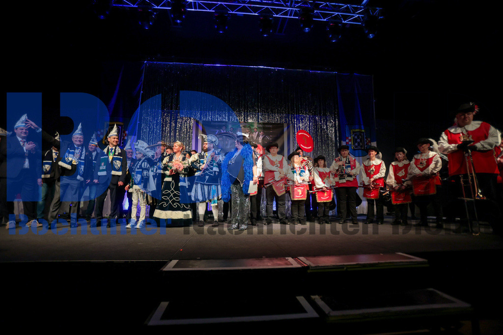 SES_GROBOKA20250208-5 | bond - Realisiert mit Pictrs.com