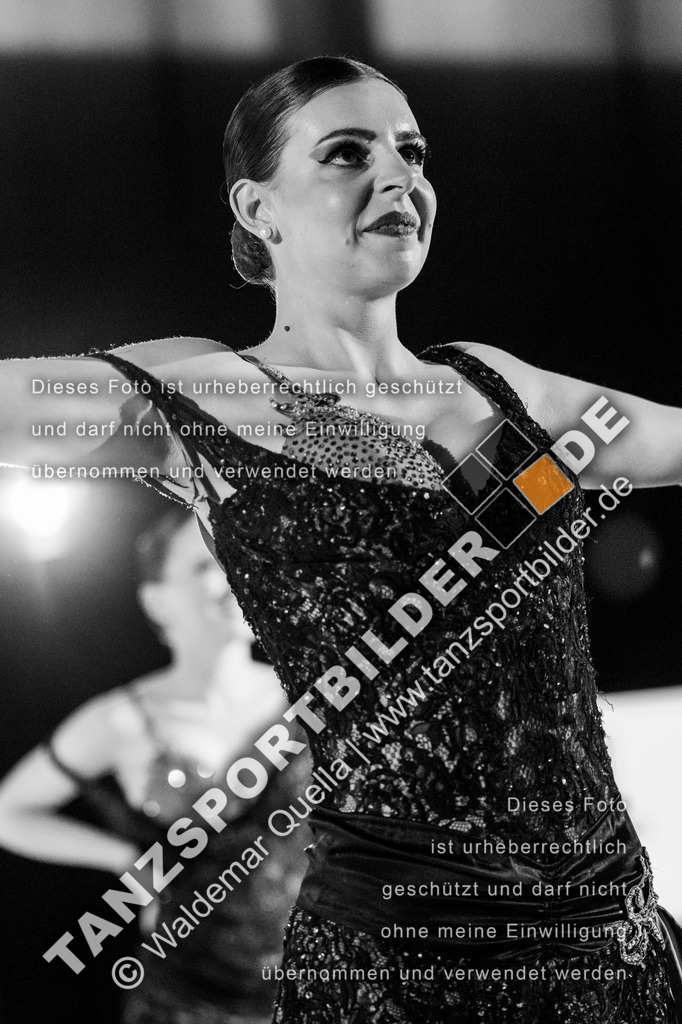 20250503-00124 | Hier finden Sie Tanz Bilder vom Latein und Standard Formationen tanzen. Sportbilder vom Tanzsport. Schöne Fotos und von Weltmeisterschaft, Europameisterschaft, Bundesliga, Regionalliga, Oberliga und Landesliga sowie von GOC Stuttgart, DanceComp, WM Bremen