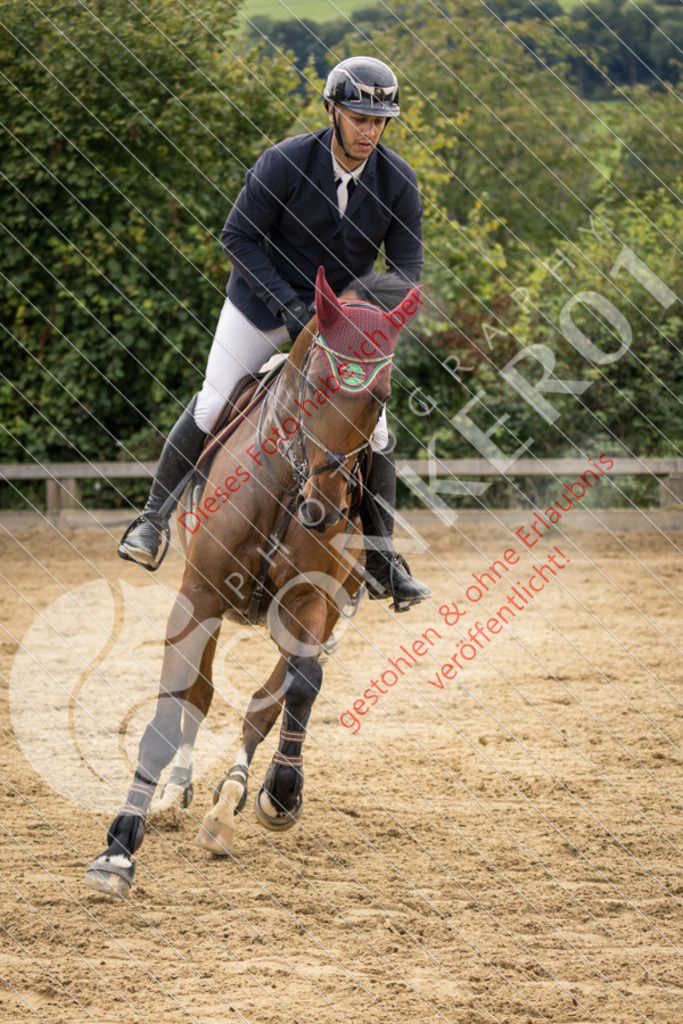 CON_6993 | Sport-, Event- und Tierfotos in Profiqualität. Einfach auswählen, bestellen und herunterladen. Dein Moment – perfekt festgehalten.