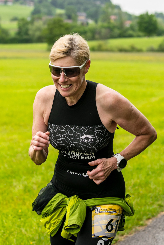 369_2025-05-25_Erwachsene | kc-photography - Realisiert mit Pictrs.com