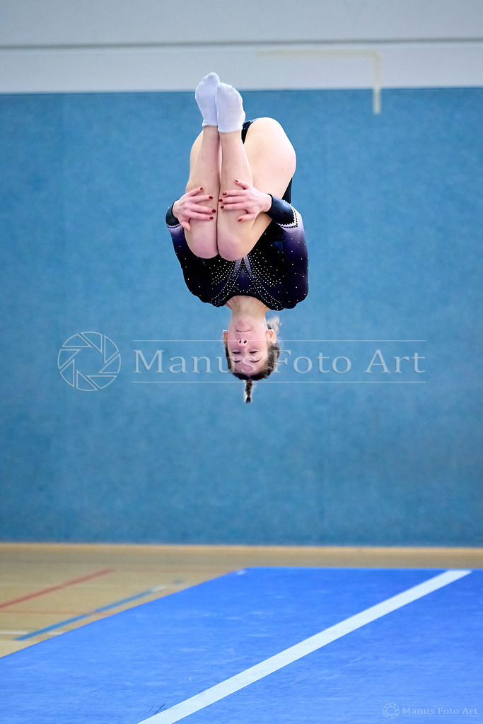 2024-10-15-1-A-A-DSC02931 | Professionelle Sportfotografie in Hamburg, Schleswig-Holstein und Niedersachsen – spezialisiert auf Rhönrad, Geräteturnen, Leistungsturnen und rhythmische Sportgymnastik. Bundesweite Begleitung von Rhönrad-Events. Jetzt Sport-Fotos - Realisiert mit Pictrs.com