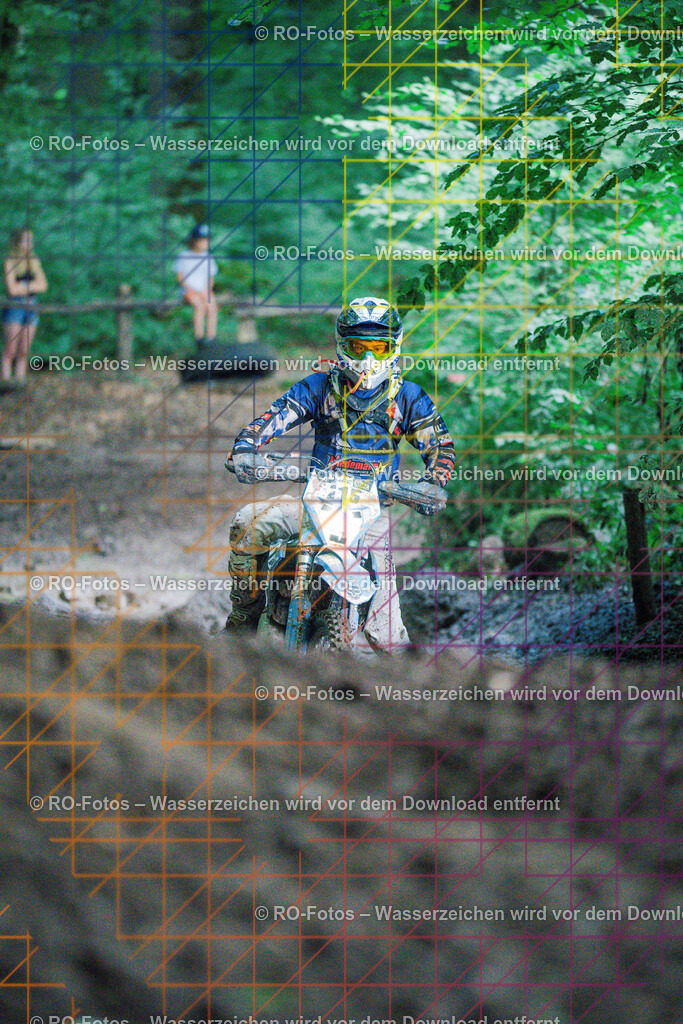 4 Lauf Schlüchtern IGE 2026-450 | Sportfotografie von RO-Fotos: Motorsport, Motocross, Enduro, Laufveranstaltungen und Triathlon. Professionelle Fotos von Sportlern und Events. - Realisiert mit Pictrs.com