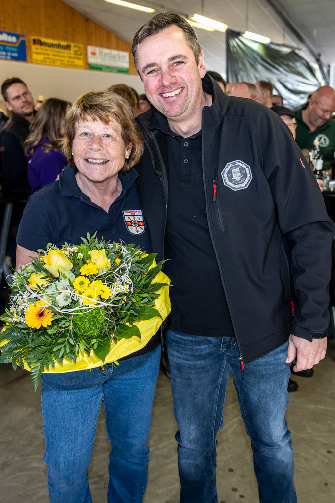 top-top.de 260412-085 | Foto, Video, Fotografie, Videografie, Fotobox, DJ, Discjockey, Musik, Musikbox, Veranstaltung, Photobooth, Amazon, Ebay, Buchtipp, Bestseller, Autor, Verlag, Buch, Wesel, Hamminkeln, NRW, Dinslaken, Rees, Drohne, Hochzeit, Party, Fotobox, Wesel, Fotograf