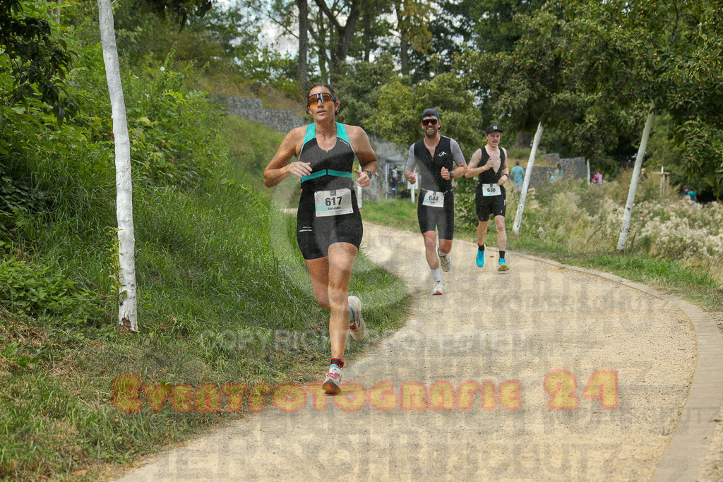 250824_1417_EX1_5710 | Sportfotografie im Rhein-Sieg Kreis, Köln, Bonn, NRW, Rheinland Pfalz, Hessen, etc. Unser Tätigkeitsfeld umfasst den Laufsport vom Volkslauf über den Marathon, Duathlon, Triathon bis zum Ultralauf wie Kölnpfad Ultra oder Schindertrail.