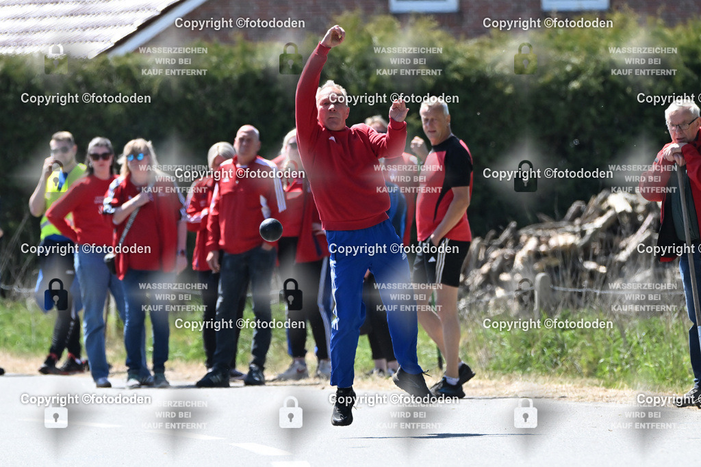 DSC_7504 | Heino Peters / ArdorfMänner III Holz 