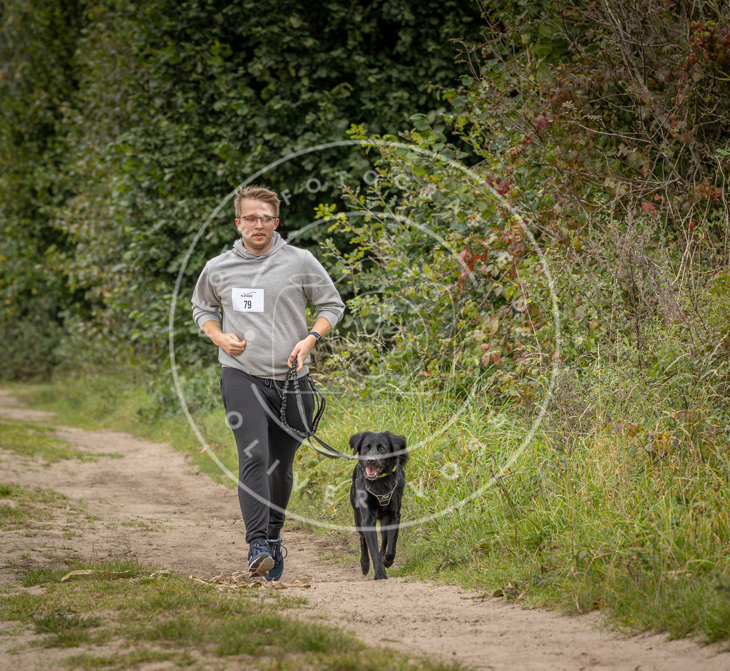 Pfotenfotografie_DV3A6519 | Hundefotografie, Tierfotograf, Pfotenfotografie, Fotoshooting Hund, Hunde Portrait, Hundesport, Hundeportraits, Heideshooting, Hunde, Sportfotograf, Hundefotograf, Turnierhundsport, THS,  - Realisiert mit Pictrs.com