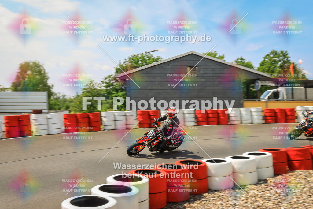 _DSK2755 | Hier findet Ihr Bilder von Touristenfahrten auf der Nürburgring Nordschleife oder von anderen Veranstaltungen die ich besucht habe. Viel Spass beim Durch Schauen 