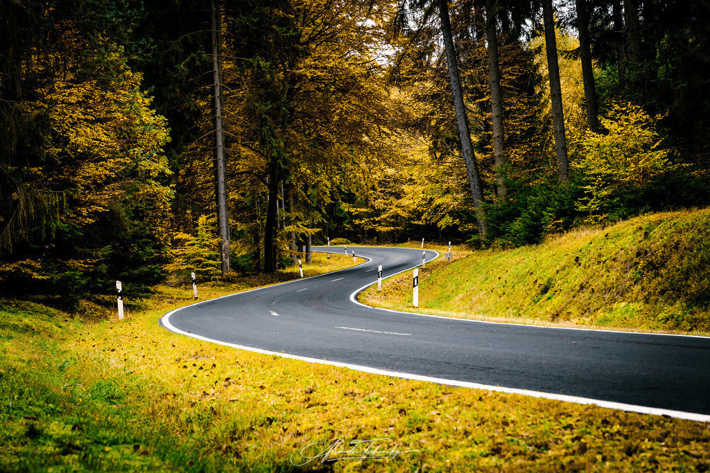 Spessart | Entdecken Sie die faszinierende Welt von Alexander Tschuncky Arts: Kreative Fotografie, atemberaubende Automobilkunst und hochwertiger Bilderdruck. Lassen Sie sich inspirieren! - Realisiert mit Pictrs.com