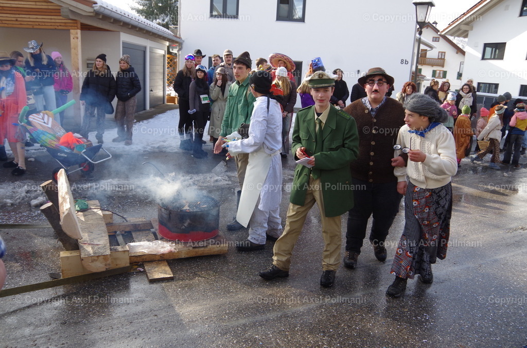 IMGP2454 | fotografiert von Axel PollmannLeonhardi Wallfahrt Benediktbeuern und Murnau, Fronleichnam, Fasching, Landschaft im Loisachtal und Benediktbeuern  - Realisiert mit Pictrs.com
