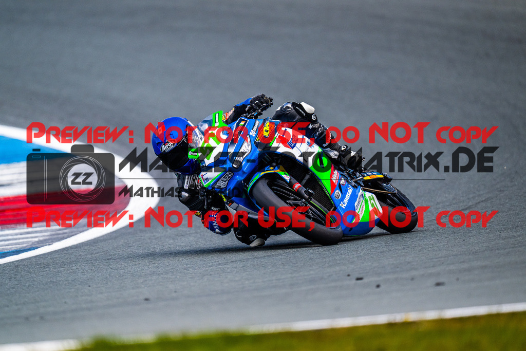 MaZZes_Fotomatrix_230421_7513 | WSSP300