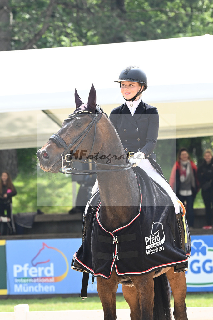 Ritzinger_Just Perfect_12240189 | hf-fotografie - Realisiert mit Pictrs.com