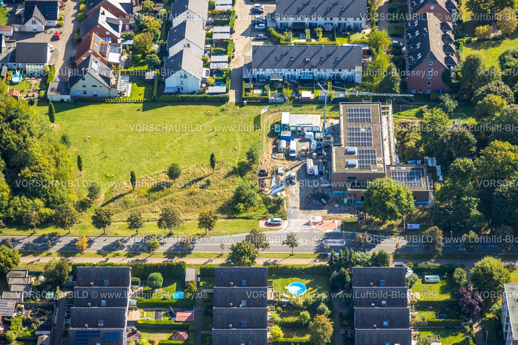 Hamm250901186 | Luftbild, Baustelle mit Neubau Kita Villa Kunterbunt an der Ostwennemarstraße Ecke Alter Uentroper Weg, Reihenhaus Wohnsiedlung, Uentrop, Hamm, Ruhrgebiet, Nordrhein-Westfalen, Deutschland
