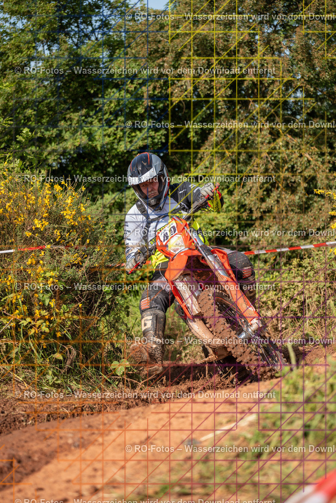 Wolfshausen 4 Lauf -860 | Sportfotografie von RO-Fotos: Motorsport, Motocross, Enduro, Laufveranstaltungen und Triathlon. Professionelle Fotos von Sportlern und Events. - Realisiert mit Pictrs.com