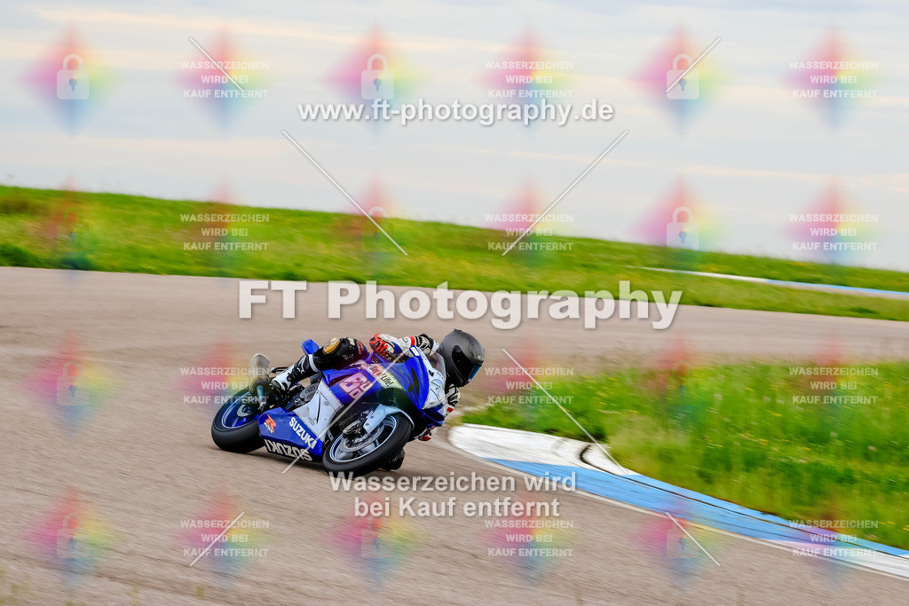 MotoTeam-1944 | Hier findet Ihr Bilder von Touristenfahrten auf der Nürburgring Nordschleife oder von anderen Veranstaltungen die ich besucht habe. Viel Spass beim Durch Schauen 