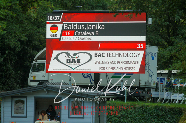 DKP40465 | Turniersportfotografie; Pferdefotografie; Dressurfotografie