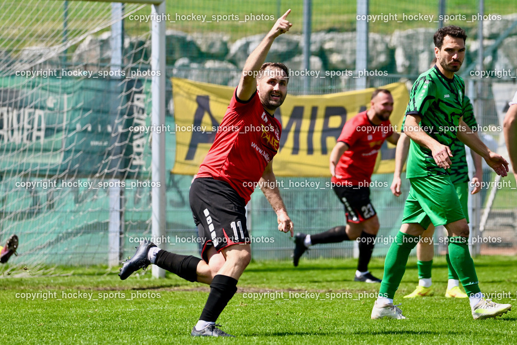 SC Landskron vs. SV Falle Maria Gail | Jubel #11 Sebastian Bauer SC Landskron, #2 David Gräfischer SC Landskron, SC Landskron vs. SV Falle Maria Gail, SC Landskron vs. SV Falle Maria Gail am 17.05.2026 in Villach (Sportanlage Landskron), Austria, (Photo by Bernd Stefan)