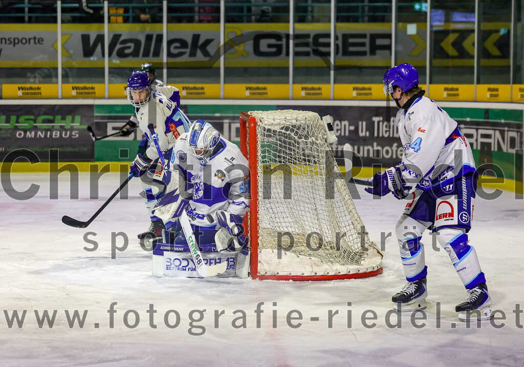 2026-01-23_031_TSV_Erding_gegen_SC_Riessersee | Erding, Deutschland, 23.01.2026:Eishockey, Oberliga Süd 2025 / 2026, 40. Spieltag, TSV Erding gegen SC Riessersee, Endergebnis: 6:5 n.V.Torwart Andreas Mechel (SC Riessersee, #50), Charles Risk (SC Riessersee, #44)Foto: Christian Riedel / fotografie-riedel.net
