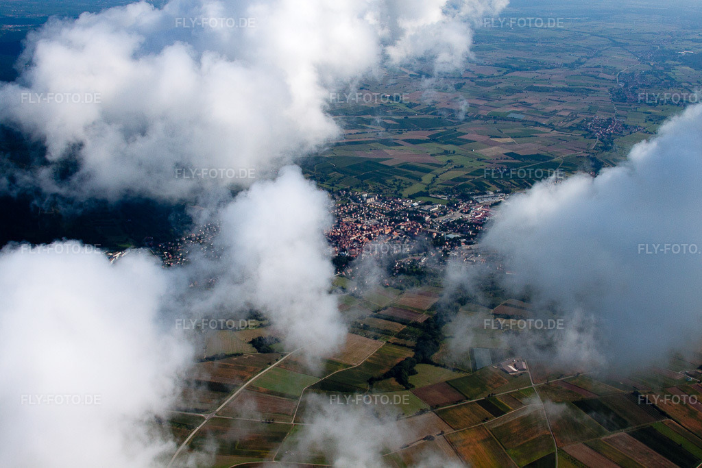 Luftbild: Wissembourg von Süden in Rott im Bundesland Bas-Rhin in Frankreich. – Foto: IMG_21026.jpg vom 06.09.2009 durch Werner Riehm/FLY-FOTO.de – Auflösung des Originals: 4752 x 3168 px