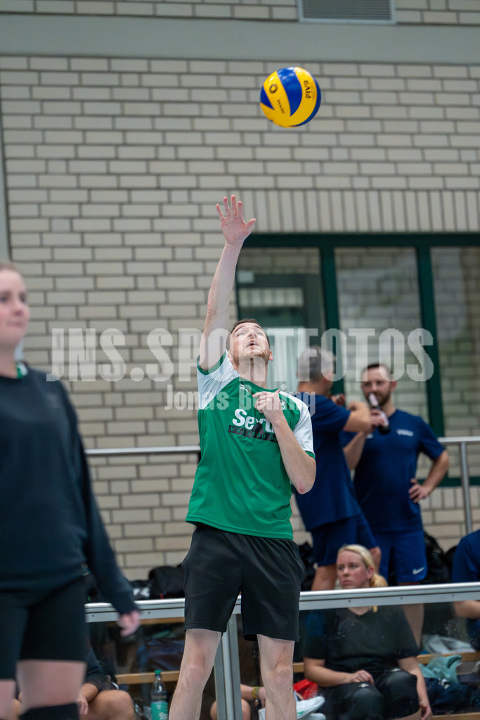 SGH 10.12.2025 Halle West Volleyball-60 | jns.sportfotos - Realisiert mit Pictrs.com