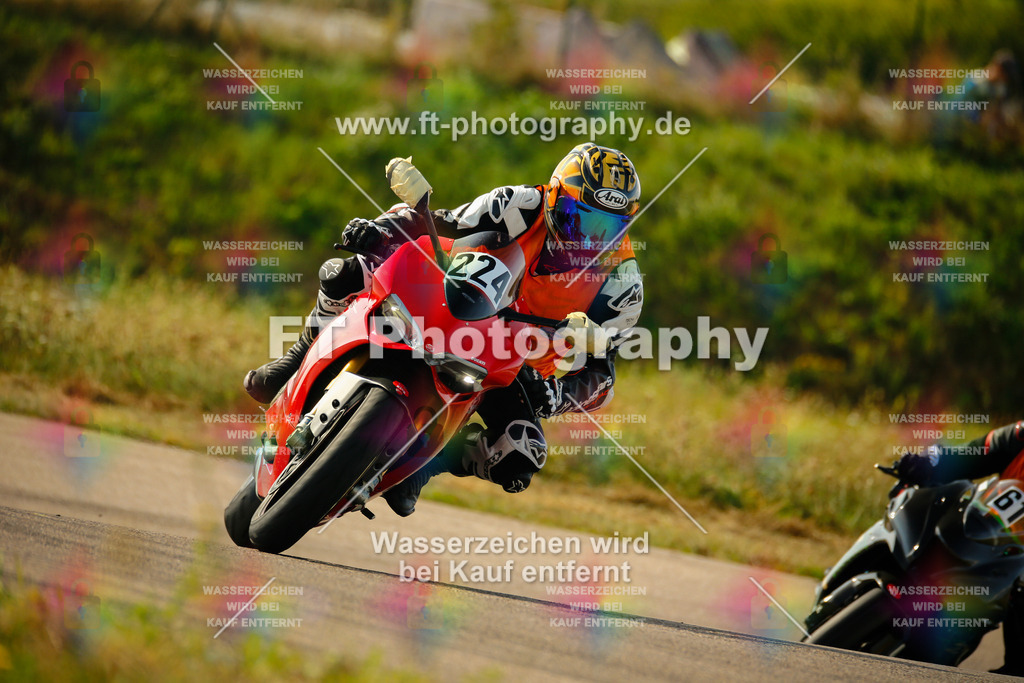 _MOT6320 | Hier findet Ihr Bilder von Touristenfahrten auf der Nürburgring Nordschleife oder von anderen Veranstaltungen die ich besucht habe. Viel Spass beim Durch Schauen 