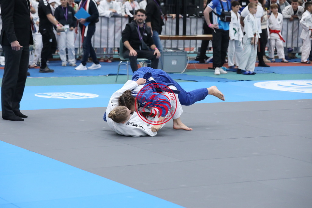 1J7A2621 | Fotos vom Adler Cup - Pictures from Adler Cup

Hier findet Ihr alle Eindrücke und großen Momente der Adler Cup Wochenenden. Here you will find all impressions and great moments of the Adler Cup weekends. - Realisiert mit Pictrs.com