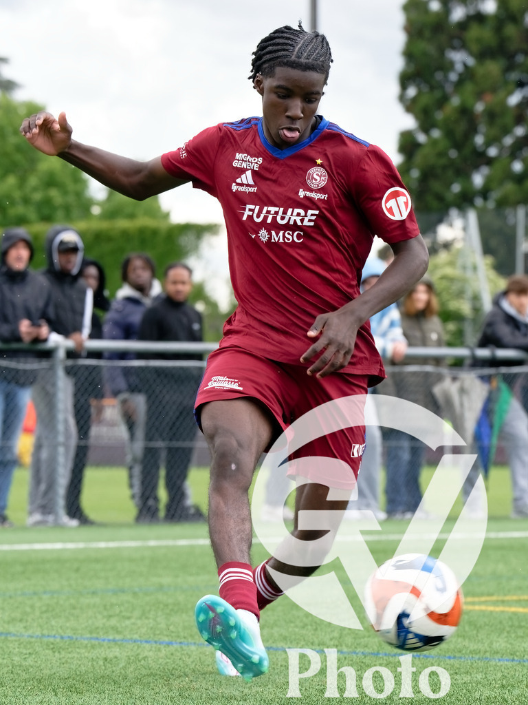 Servette M16  v Bâle M16  - Quarts de finale retour des playoffs de M16 Elite | Geneva, Switzerland - May 16 : during the Quarts de finale retour des playoffs de M16 Elite  match between Servette M16  and Bâle M16  at Stade de Balexert  on May 16 , 2026 in Geneva, Switzerland.