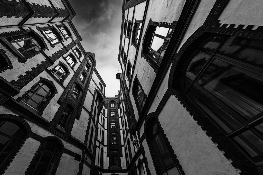 2023_01_15_HH-SPEICHSTADT+HAFENCITY_MCP6523 (Kopie) | Hochwertig gedruckte Fotografien für die Wand, als Kalender und zum Verschenken. Hamburg & Norddeutschland und überall wo ich mit der Kamera unterwegs war.