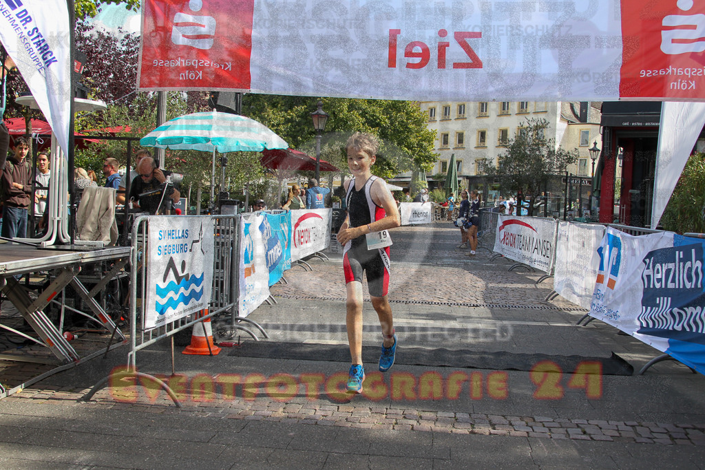 250824_1151_EV4_9088 | Sportfotografie im Rhein-Sieg Kreis, Köln, Bonn, NRW, Rheinland Pfalz, Hessen, etc. Unser Tätigkeitsfeld umfasst den Laufsport vom Volkslauf über den Marathon, Duathlon, Triathon bis zum Ultralauf wie Kölnpfad Ultra oder Schindertrail.