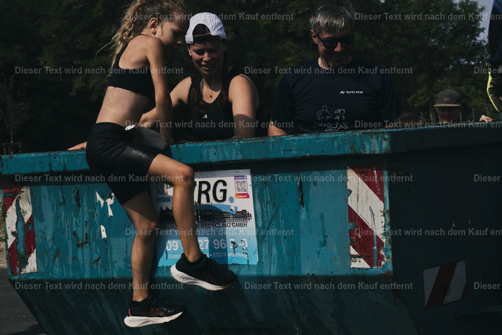 rocktherace_km_2026_07_26_09_27_05 | Shop für Fotos von Sportevents z.B. Obstacle Course Racing, OCR, Triathlon, Trail Run und MTB - Realisiert mit Pictrs.com