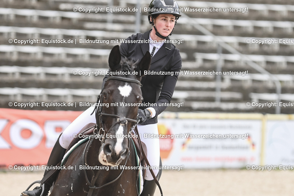 20230514_CCI4_Springen_0123 | equistock