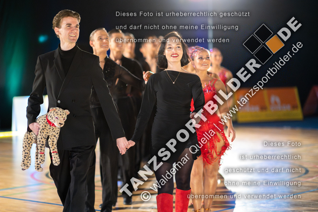 20260321-10016 | Hier finden Sie Tanz Bilder vom Latein und Standard Formationen tanzen. Sportbilder vom Tanzsport. Schöne Fotos und von Weltmeisterschaft, Europameisterschaft, Bundesliga, Regionalliga, Oberliga und Landesliga sowie von GOC Stuttgart, DanceComp, WM Bremen