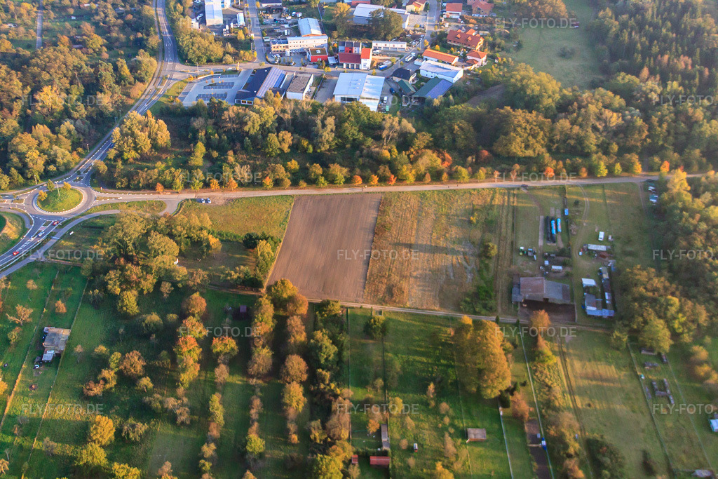 Luftbild: Magerwiesen in Jockgrim im Bundesland Rheinland-Pfalz in Deutschland. Foto: IMG_46138.jpg vom 23.10.2011 durch Werner Riehm/FLY-FOTO.deAuflösung des Originals: 4752 x 3168 px