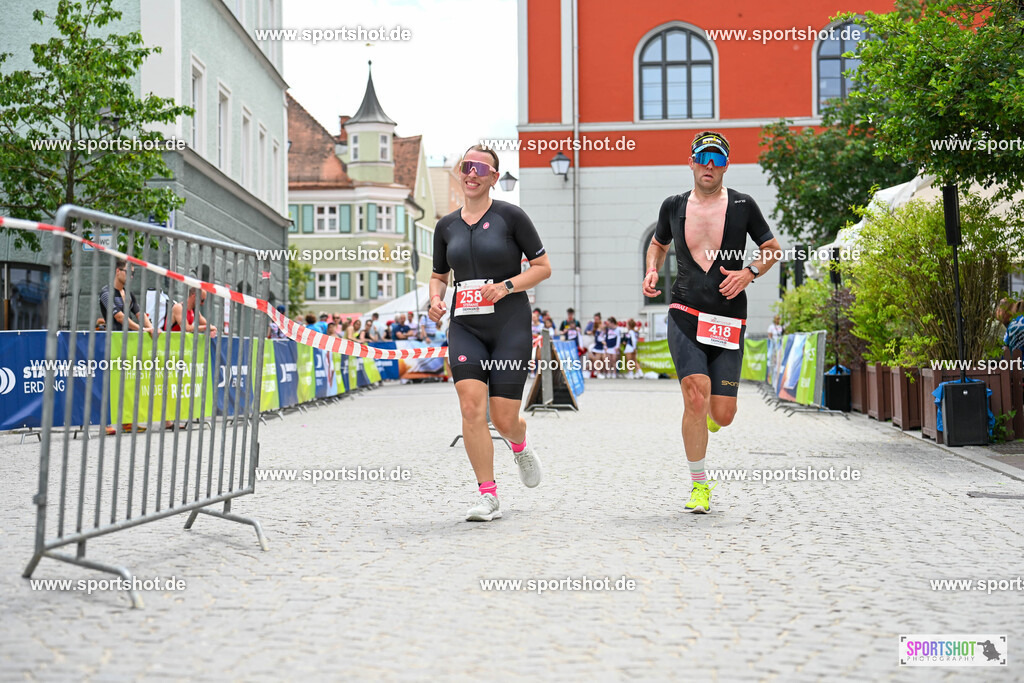 SZI_8270 | Stadttriathlon Erding 2025. #yourpictrs #sportshot_your_pictrs @Sportshotphotography #stadttriathlonerding Copyright: www.sportshot.de