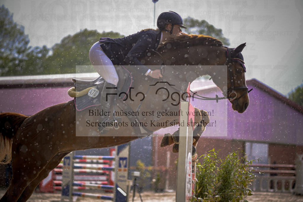 20240505-DOS_3559 | Entdecke hochwertige Reitturnierfotos von Foto Oger. Professionell, emotional und authentisch – jetzt Lieblingsmomente im Shop bestellen. - Realisiert mit Pictrs.com