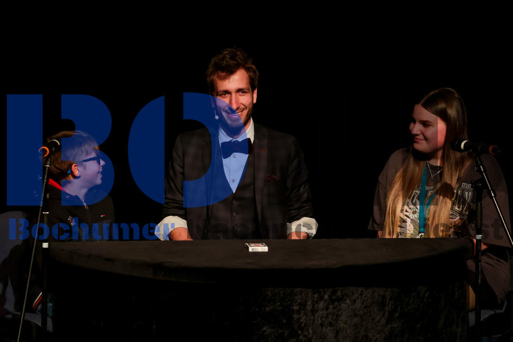 Magicon 2024  {date} -  | {headline}



(Foto: Sebastian Sendlak / BOND)

 - Realisiert mit Pictrs.com