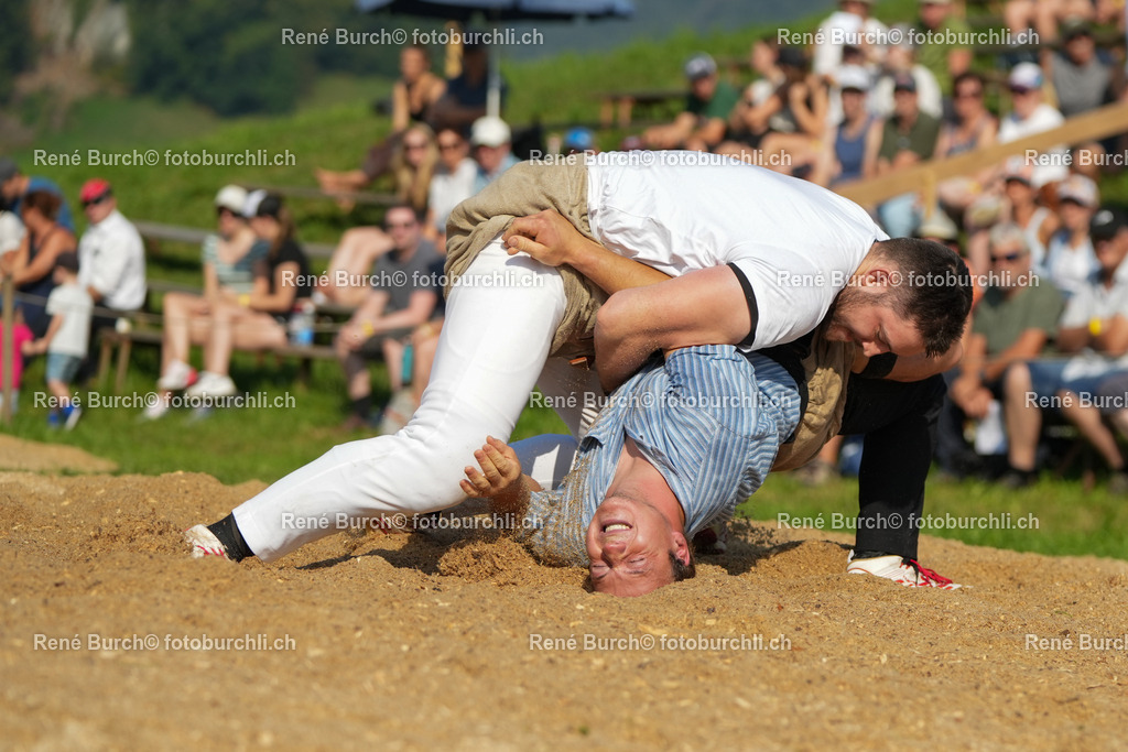 RB_08196 | René Burch leidenschaftlicher Fotograf aus Kerns in Obwalden.  Hier finden sie Sport, Landschaft und Natur Fotografie.
 - Realisiert mit Pictrs.com