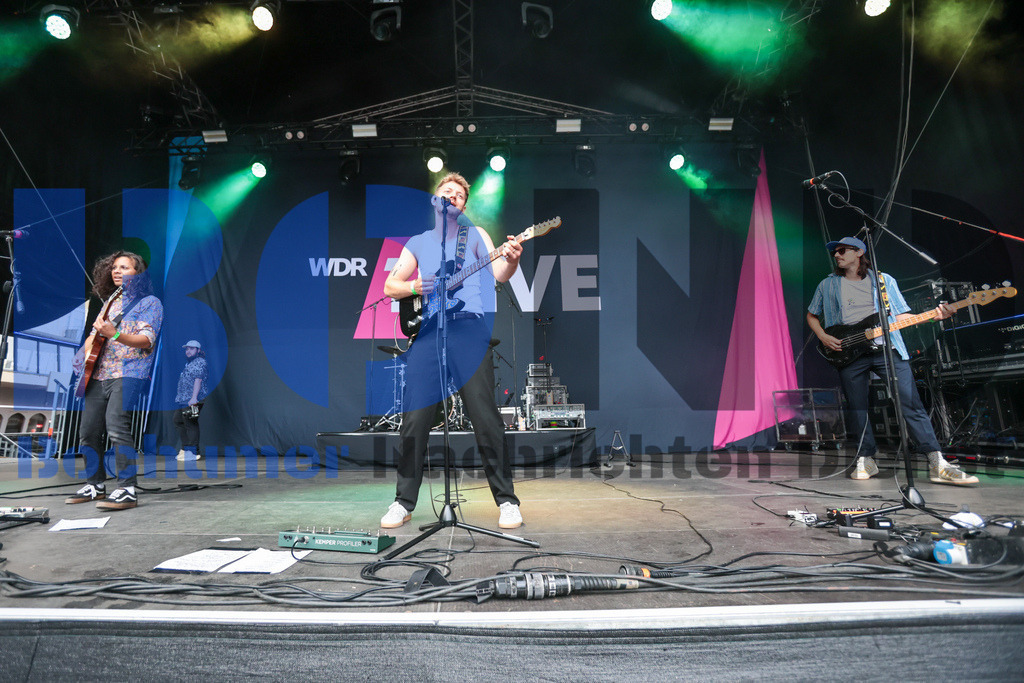 SES_BTKAPR20250704-19 | bond - Realisiert mit Pictrs.com