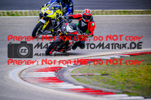 MaZZes_FotoMatrix_240910_6007705_4976 | GELB