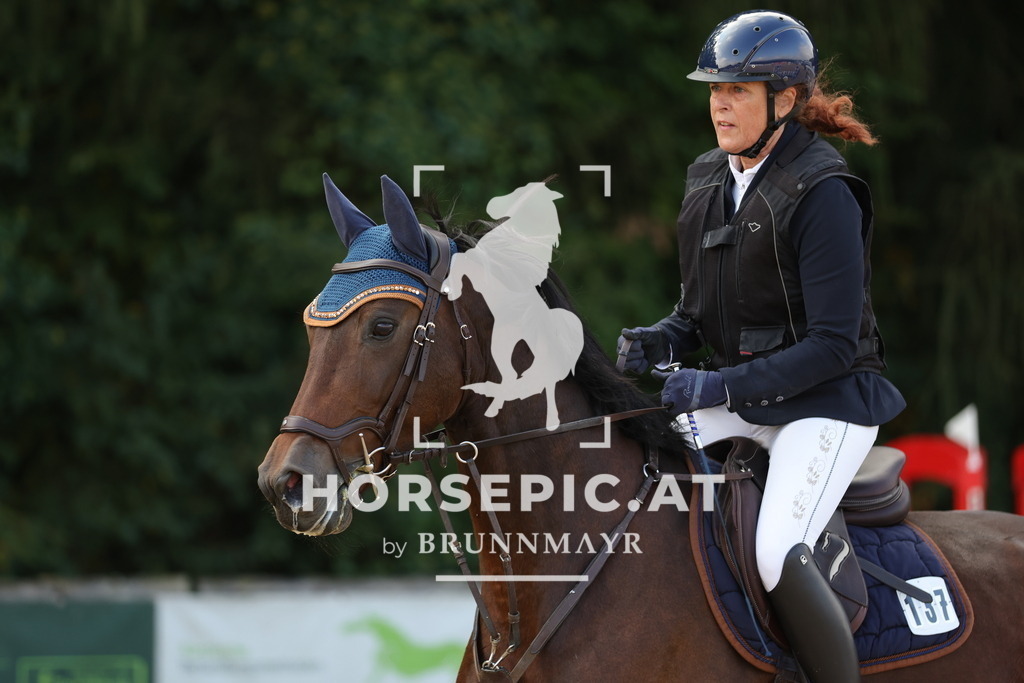 0P6A1795 | Willkommen bei Brunnmayr - Design & Fotografie – Ihrem Spezialisten für Reitturniere und Pferdeveranstaltungen in Oberösterreich, Salzburg und Bayern! Seit über 17 Jahren sind wir leidenschaftlich dabei.