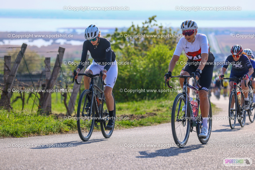 TRA_0339 | Neusiedlersee Radmarathon 2026@sportshot_your_pictrs #yourpictures#roadtowm2029 #nrm #neusiedlerseeradmarathon #neusiedlersee #neusiedlerseetourismus #burgenland #mörbisch #nrm26 #burgenlandtourismus #voglundco #poweredbyburgenlandtourismus #radsport #rad #marathon #ucigranfondo #visitburgenland #ucigranfondoworldseries