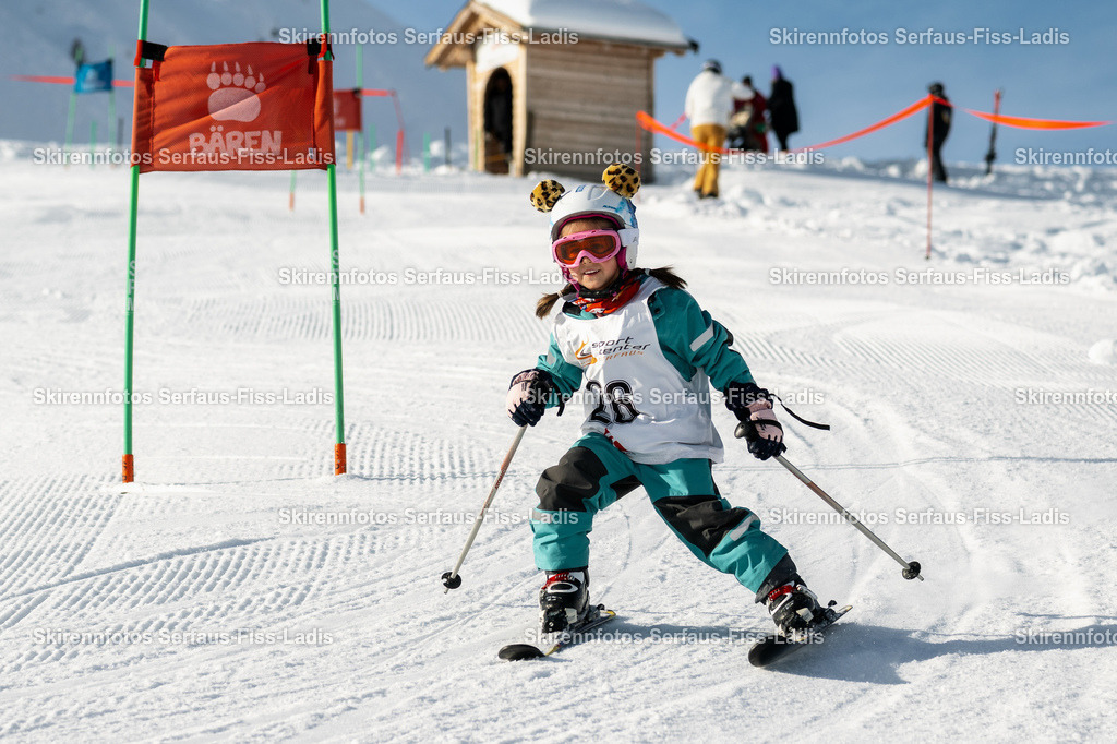 SRS_12.12.2025_0067 | SRS_12.12.2025_0067 - Realisiert mit Pictrs.com