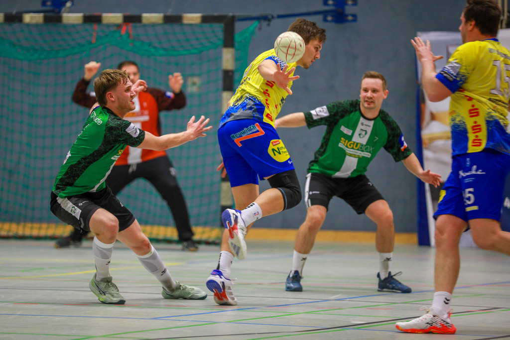 SVN_HcTvRhede_131225_067 | Bildergalerie von Sport-Ereignissen aber auch von weiteren spannenden Dingen - nicht nur vom Niederrhein. In Anlehnung an den bekannten Spruch von Hanns Dieter Hüsch heißt das Motto: "Niederrhein ist überall".  - Realisiert mit Pictrs.com