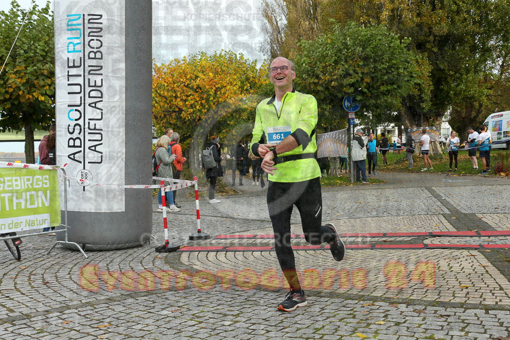 241020_1015_EX1_8398 | Sportfotografie im Rhein-Sieg Kreis, Köln, Bonn, NRW, Rheinland Pfalz, Hessen, etc. Unser Tätigkeitsfeld umfasst den Laufsport vom Volkslauf über den Marathon, Duathlon, Triathon bis zum Ultralauf wie Kölnpfad Ultra oder Schindertrail.