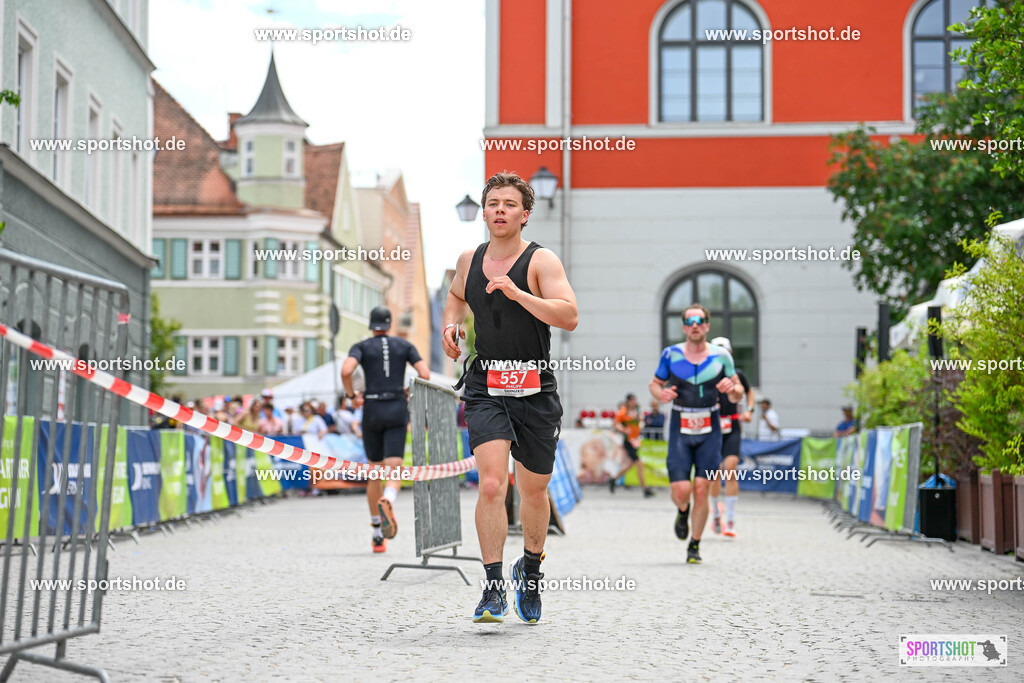SZI_8409 | Stadttriathlon Erding 2025. #yourpictrs #sportshot_your_pictrs @Sportshotphotography #stadttriathlonerding Copyright: www.sportshot.de
