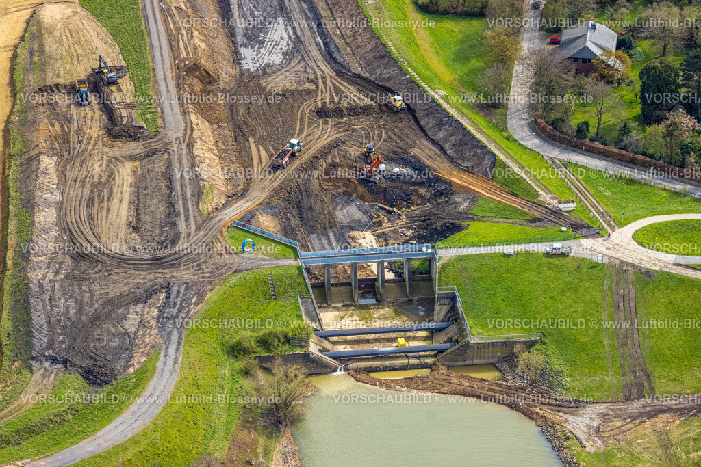 Dinslaken230301175Emschermuendung | Luftbild, Fallbauwerk Emschermündung, Bauarbeiten neue Emschermündung in den Fluss Rhein, Renaturierung der Emscher, Neugestaltung und Umlegung der Emschermündung, Eppinghoven, Dinslaken, Ruhrgebiet, Nordrhein-Westfalen, Deutschland