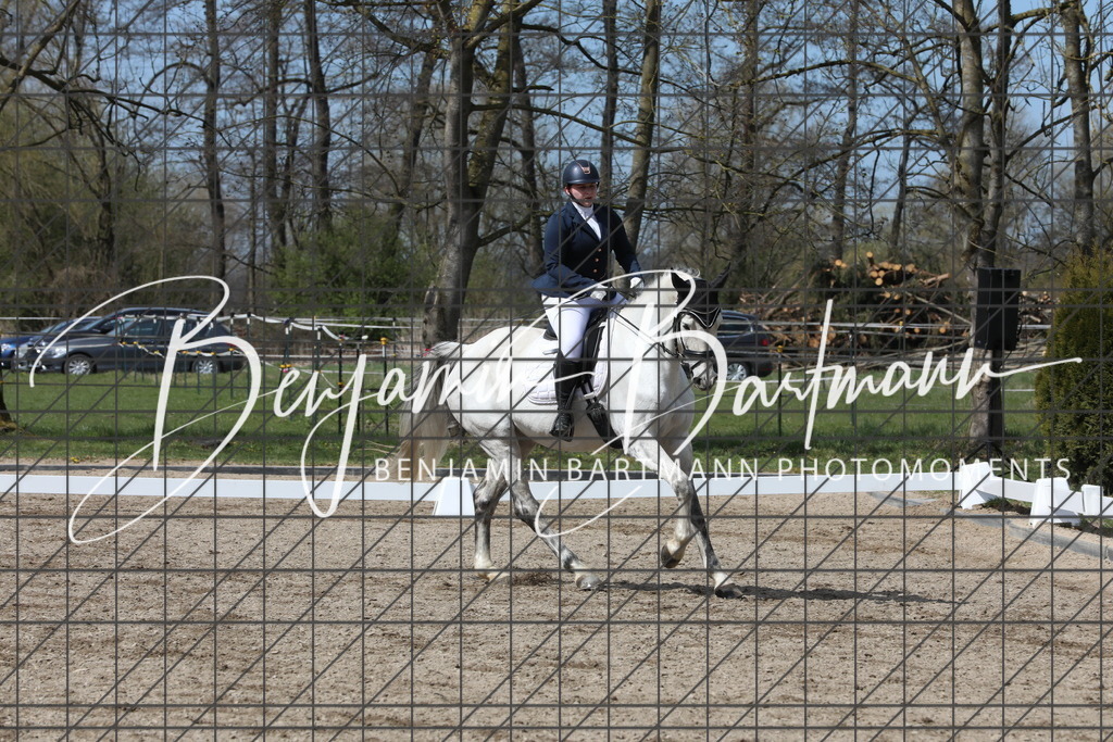 AZ2A3530 | Benjamin Bartmann Photomoments